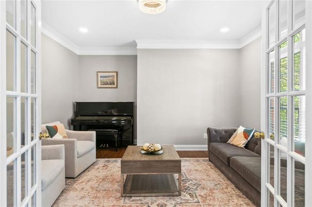 1121 Promontory Drive, Marietta, GA 30062