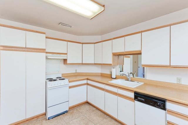 685 Crestridge Drive, Grand Junction, CO 81506