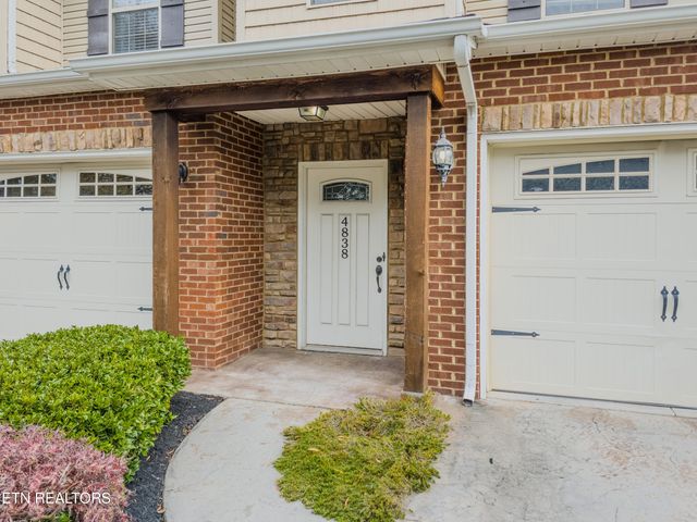 4838 Fountain View Way, Knoxville, TN 37918