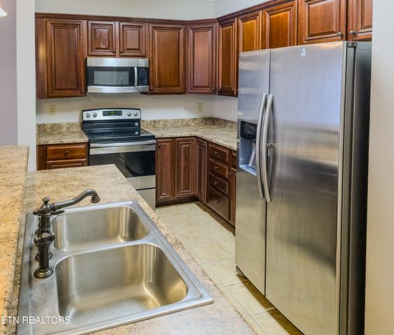 4838 Fountain View Way, Knoxville, TN 37918