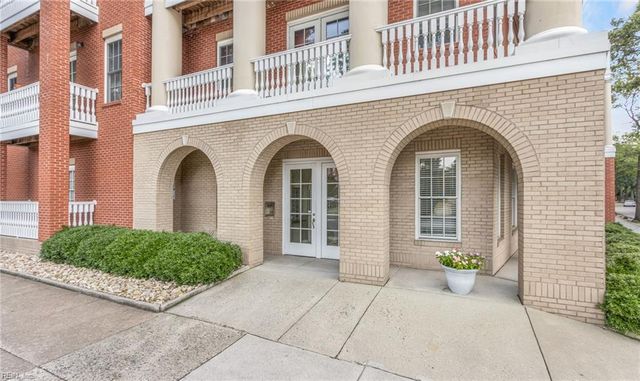 450 W Princess Anne Rd Unit 206, Norfolk, VA 23517
