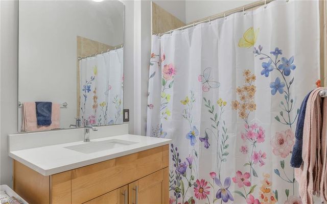 450 W Princess Anne Rd Unit 206, Norfolk, VA 23517