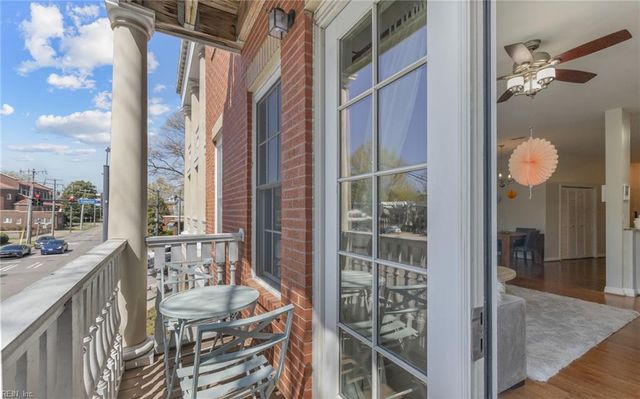 450 W Princess Anne Rd Unit 206, Norfolk, VA 23517
