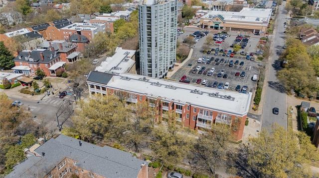 450 W Princess Anne Rd Unit 206, Norfolk, VA 23517