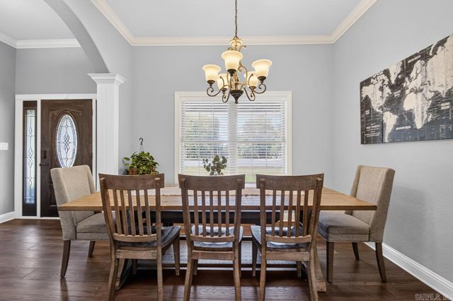 104 Parkway Square, Pearcy, AR 71964