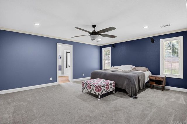 104 Parkway Square, Pearcy, AR 71964