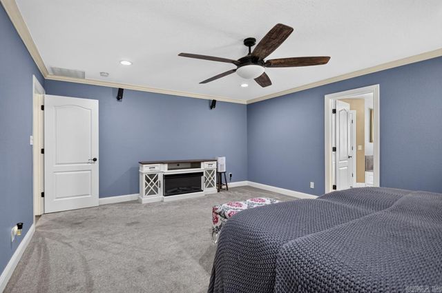 104 Parkway Square, Pearcy, AR 71964