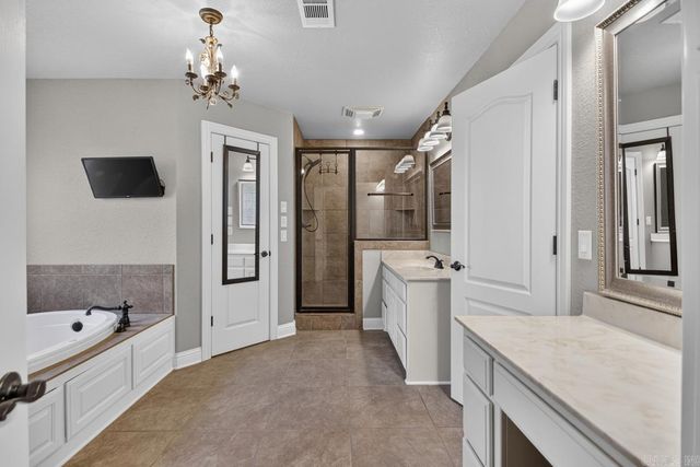 104 Parkway Square, Pearcy, AR 71964