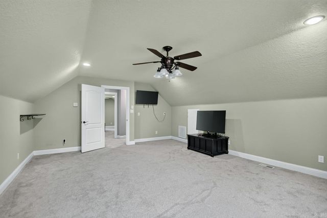 104 Parkway Square, Pearcy, AR 71964