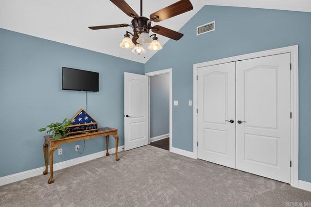 104 Parkway Square, Pearcy, AR 71964
