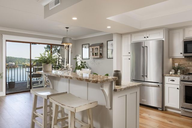 4312 Lakeshore Lane Unit 304, Chattanooga, TN 37415