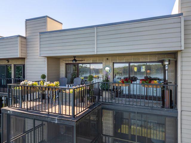 4312 Lakeshore Lane Unit 304, Chattanooga, TN 37415