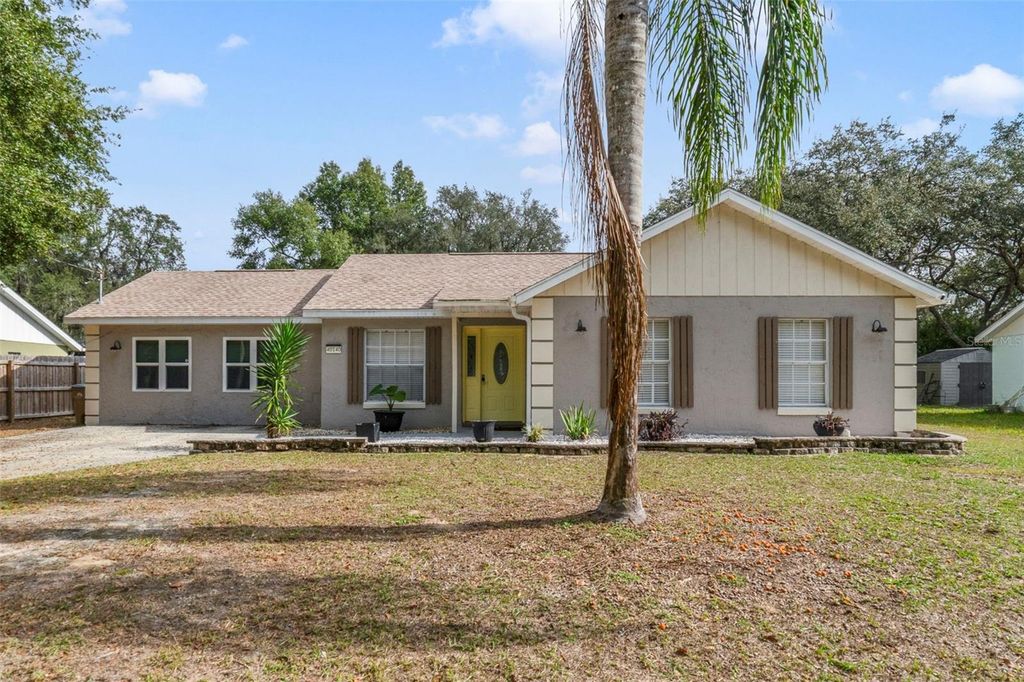 40140 PALM STREET, Lady Lake, FL 32159