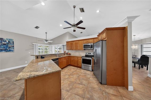4933 Seville CT, Cape Coral, FL 33904