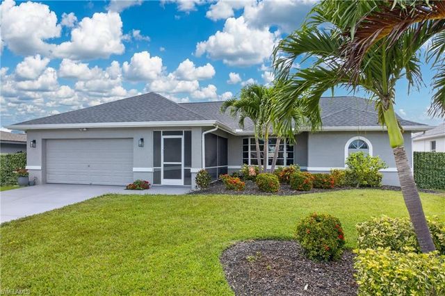 4933 Seville CT, Cape Coral, FL 33904