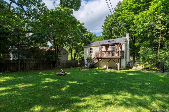 1 Zias Drive, Beacon, NY 12508