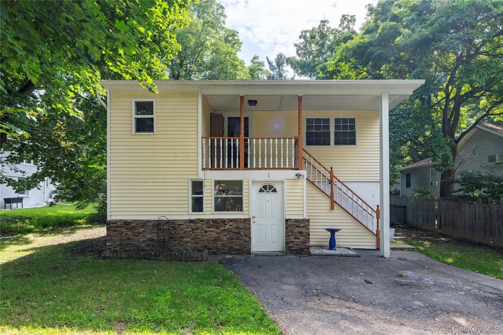 1 Zias Drive, Beacon, NY 12508 — exterior