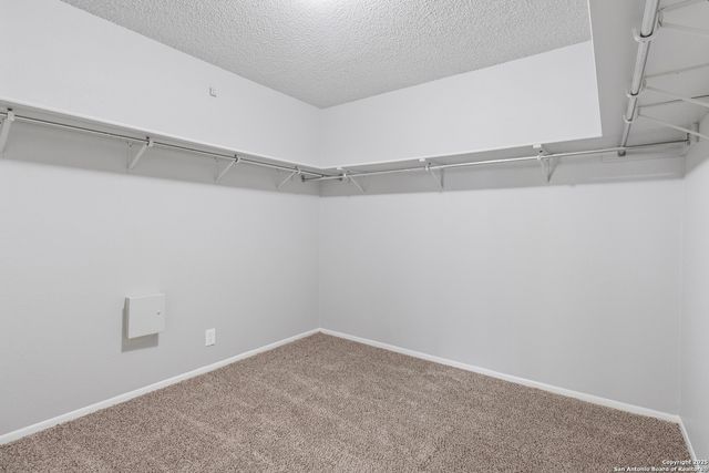 9811 Kelton, San Antonio, TX 78250