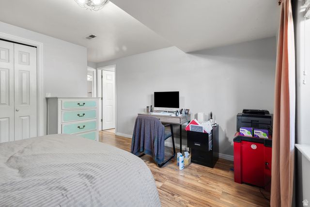 7402 S TEMPLE DR, West Jordan, UT 84084