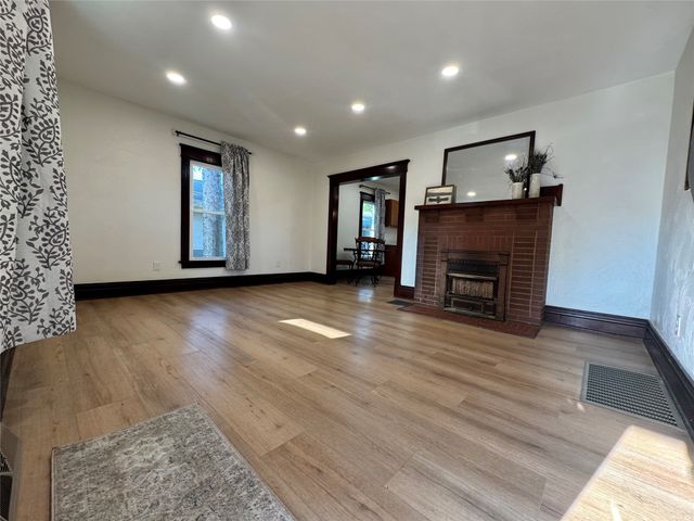 2506 LOVELAND Avenue, Millcreek, PA 16506