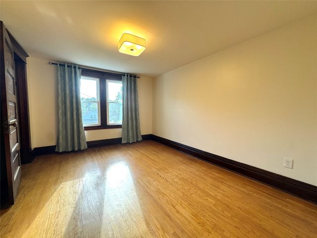 2506 LOVELAND Avenue, Millcreek, PA 16506