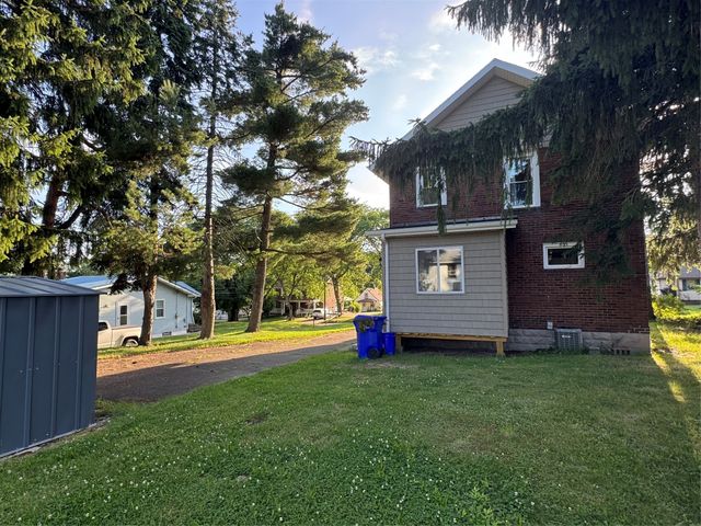 2506 LOVELAND Avenue, Millcreek, PA 16506