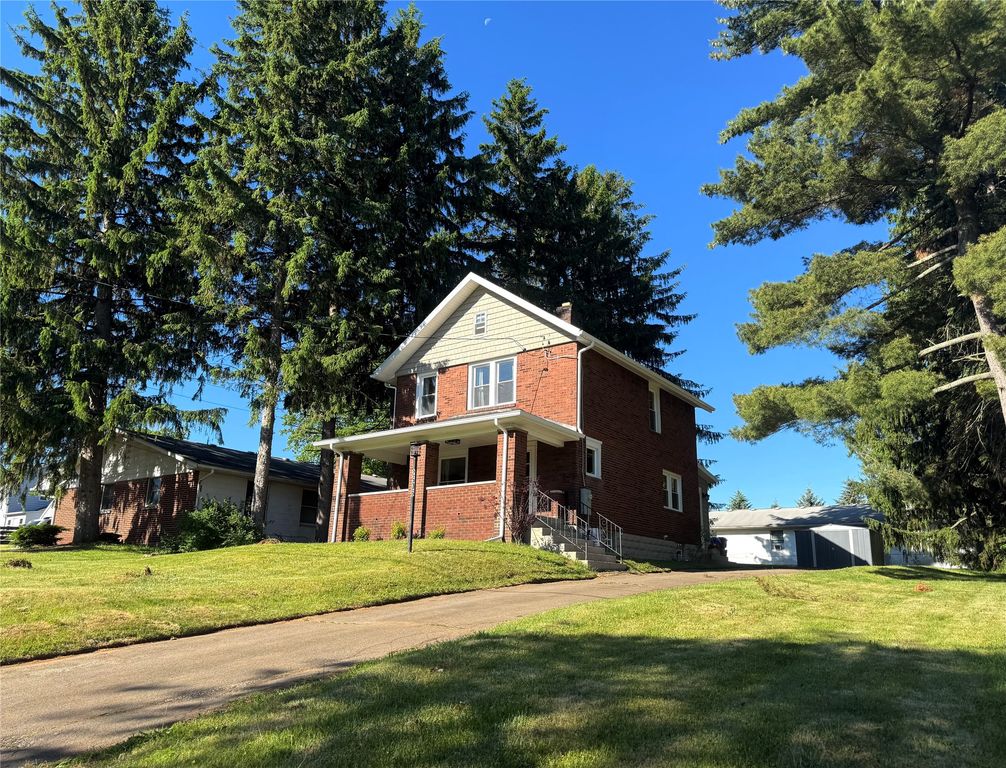 2506 LOVELAND Avenue, Millcreek, PA 16506