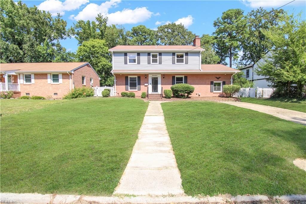 17 Cale CIR, Newport News, VA 23606