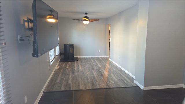 18 Bennett Avenue, Oakfield, NY 14125