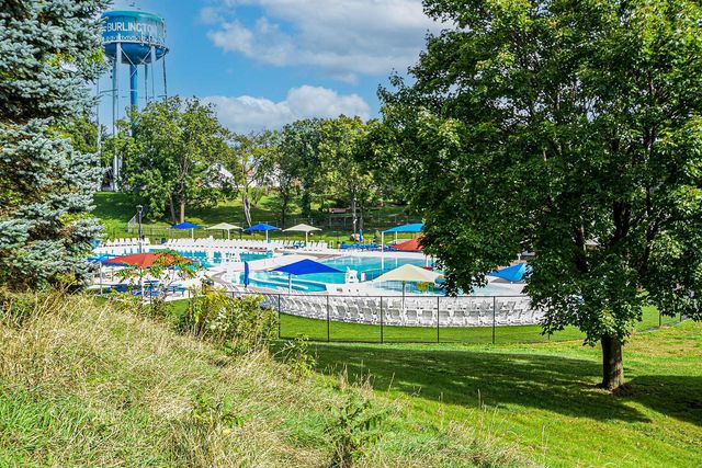 417 James STREET, Burlington, WI 53105