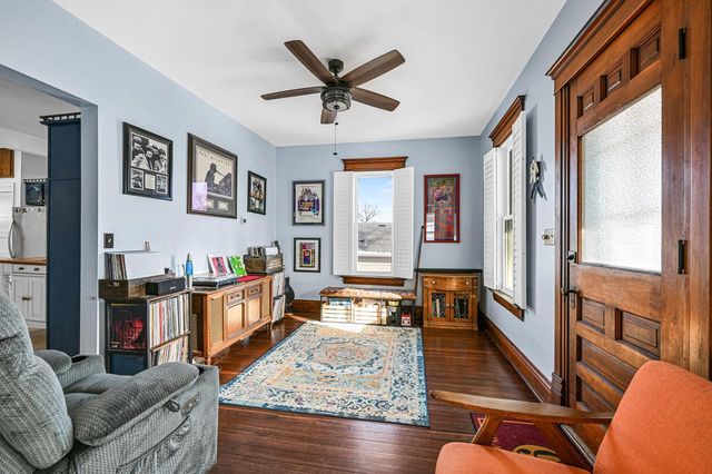 417 James STREET, Burlington, WI 53105