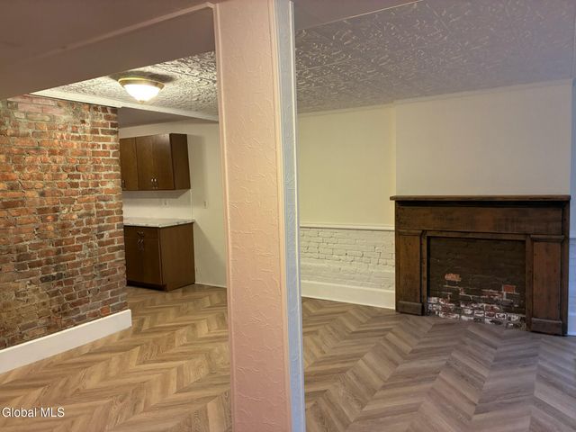 165 Lancaster Street, Albany, NY 12210