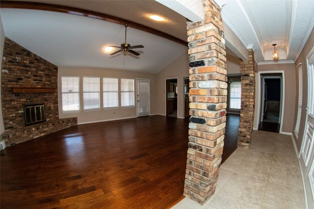 5601 Dye Drive, Arlington, TX 76013