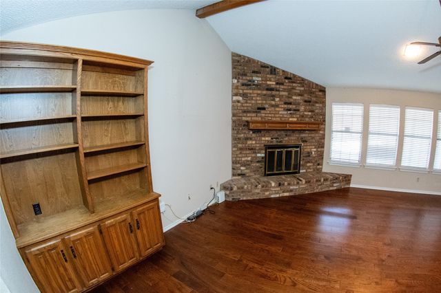 5601 Dye Drive, Arlington, TX 76013