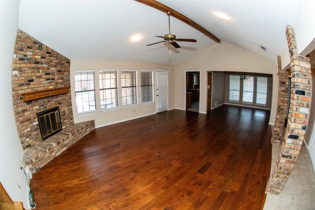 5601 Dye Drive, Arlington, TX 76013