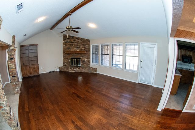 5601 Dye Drive, Arlington, TX 76013