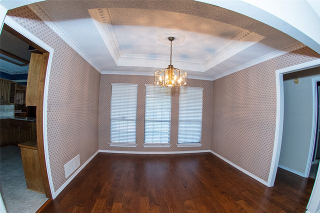 5601 Dye Drive, Arlington, TX 76013