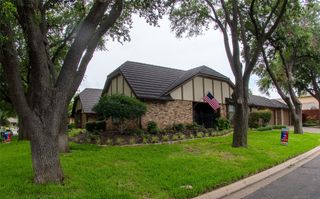 5601 Dye Drive, Arlington, TX 76013