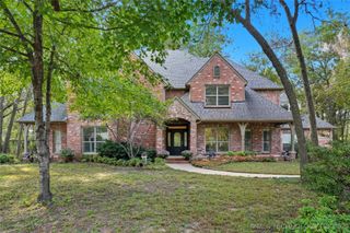 1716 E 136th Place S, Jenks, OK 74008