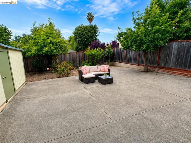 810 Pierce St, Albany, CA 94706