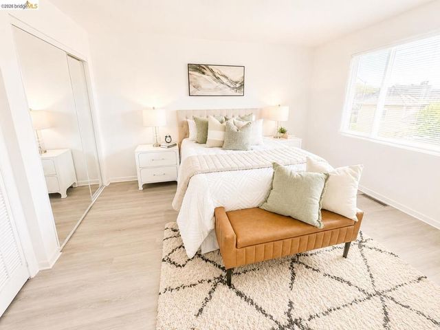 810 Pierce St, Albany, CA 94706