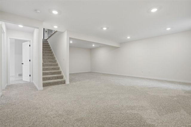 110 Dogwood Lane, Tiffin, IA 52340