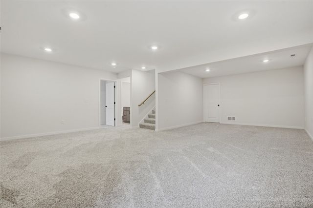 110 Dogwood Lane, Tiffin, IA 52340