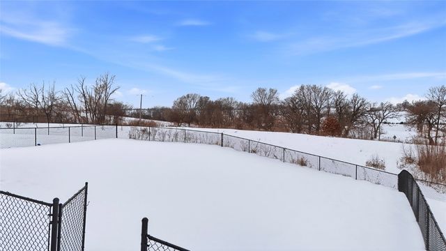 110 Dogwood Lane, Tiffin, IA 52340