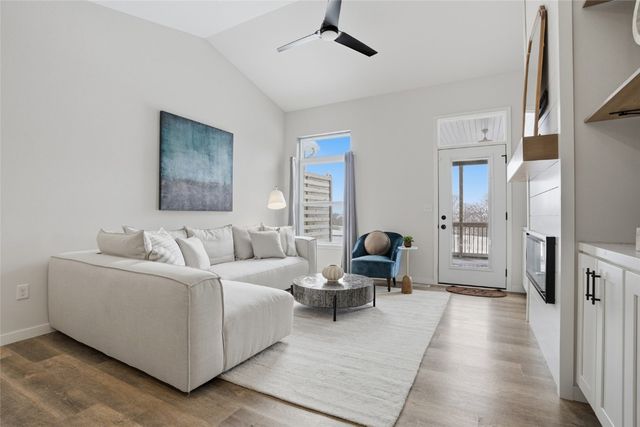 110 Dogwood Lane, Tiffin, IA 52340