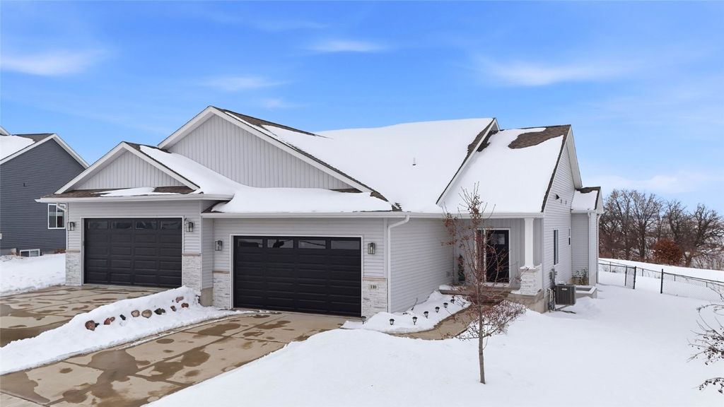 110 Dogwood Lane, Tiffin, IA 52340