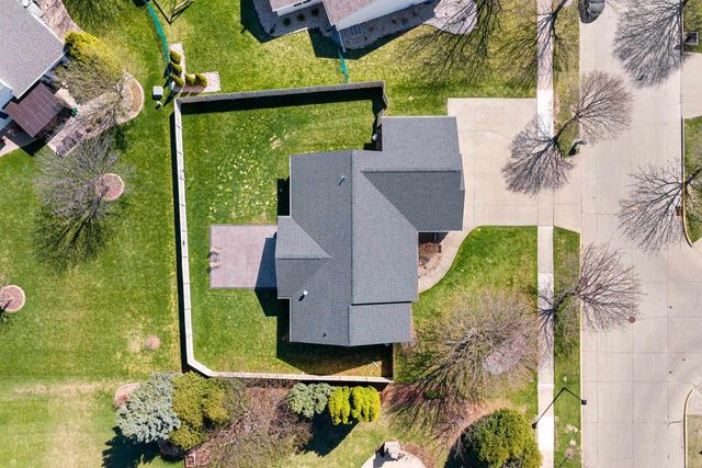 512 APPLEWOOD DRIVE, Kimberly, WI 54136