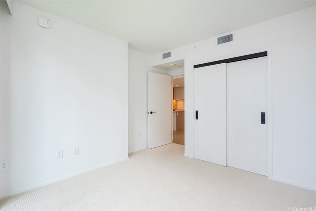 333 Ward Avenue 1704, Honolulu, HI 96814