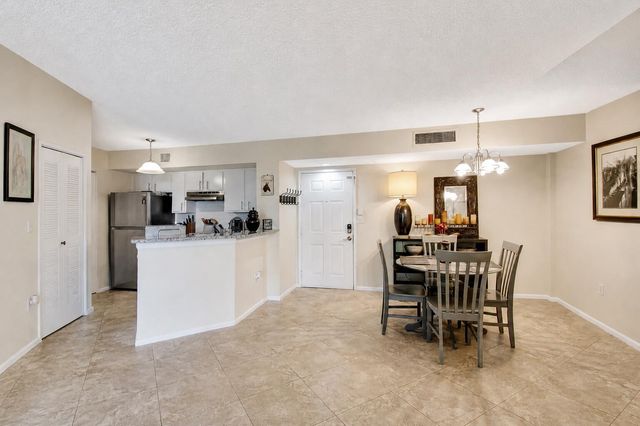 1000 Scotia Drive 204, Hypoluxo, FL 33462
