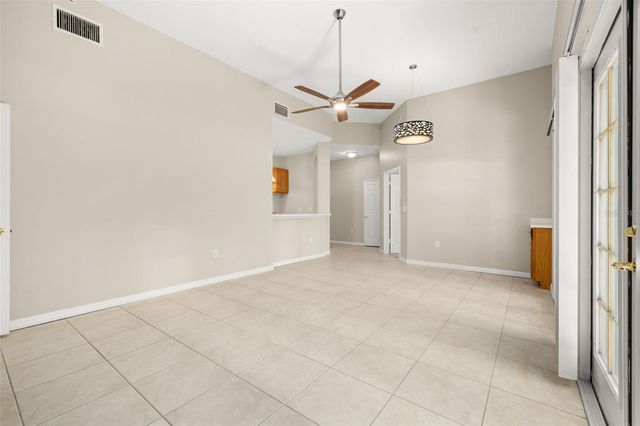 949 WESTPARK DRIVE 106, Kissimmee, FL 34747